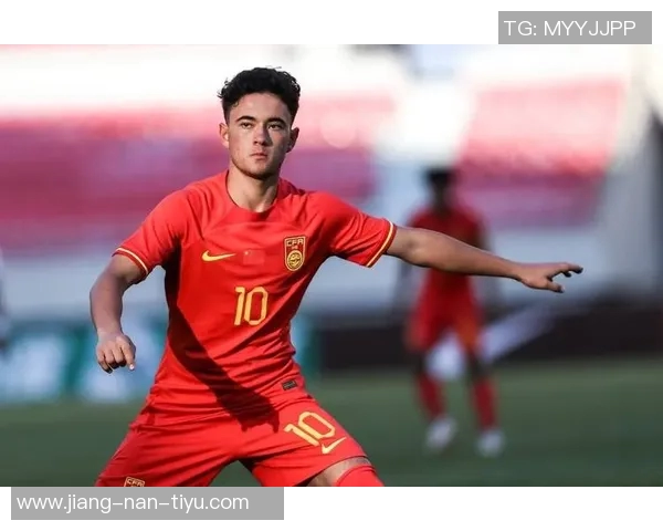 中国足球队三大球星最新排名揭晓 谁将成为国足未来核心领袖 中国足球队三大球星最新排名揭晓 谁将成为国足未来核心领袖